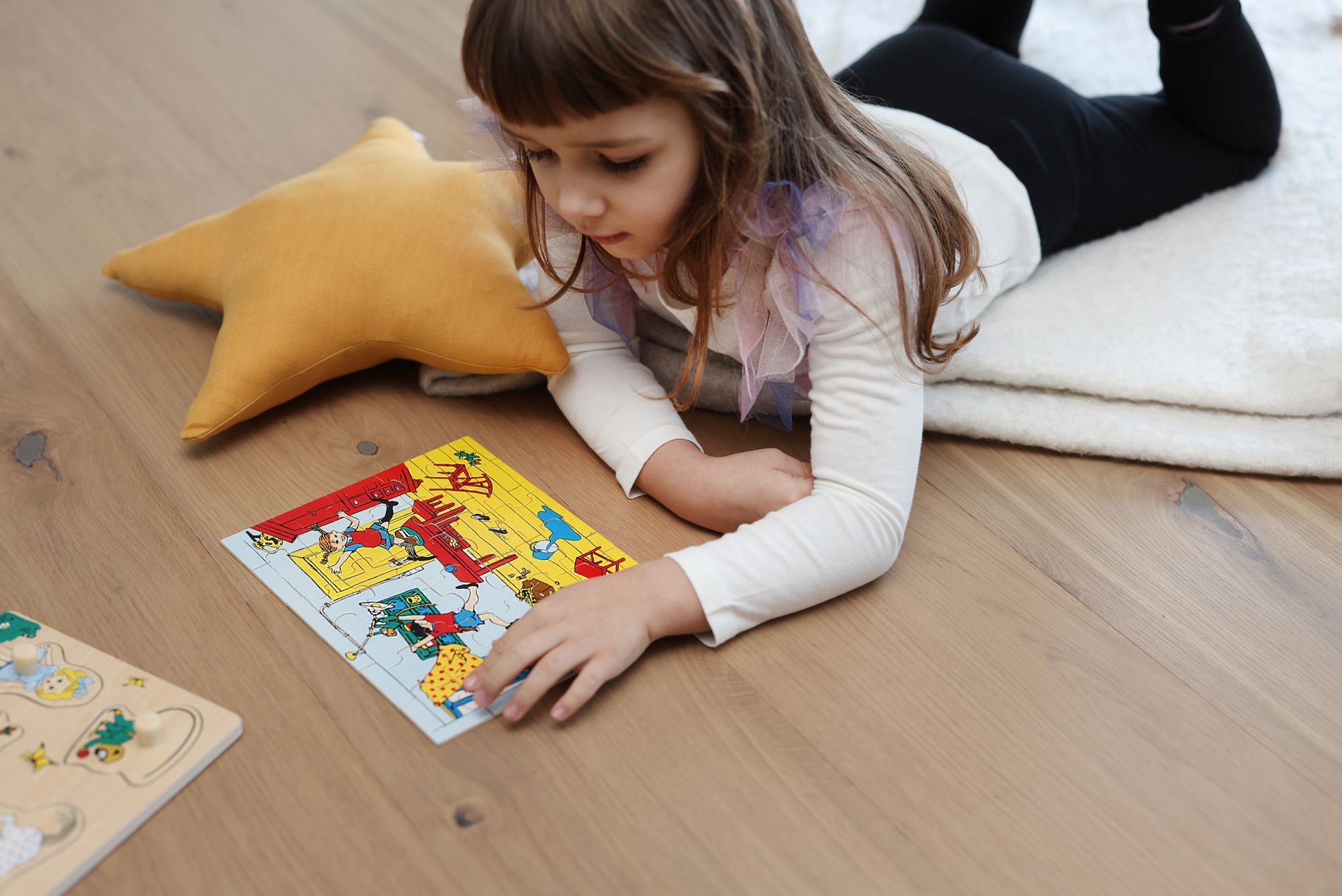 Drewniane puzzle Pippi Langstrumpf 30 szt. edukacyjna zabawka