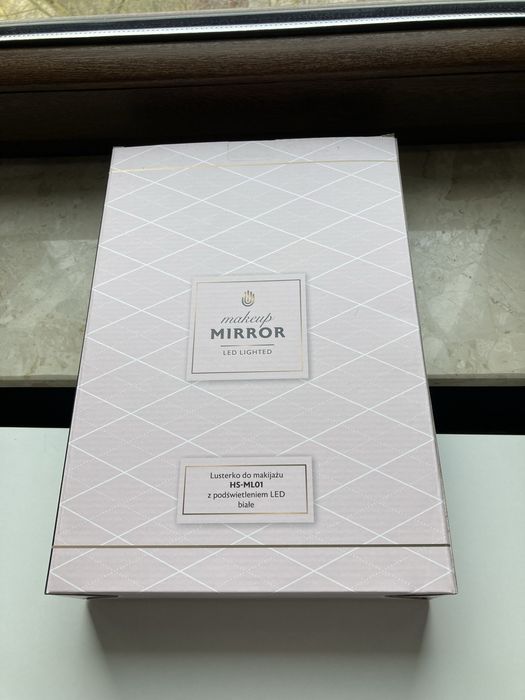 Lusterko z podswitleniem