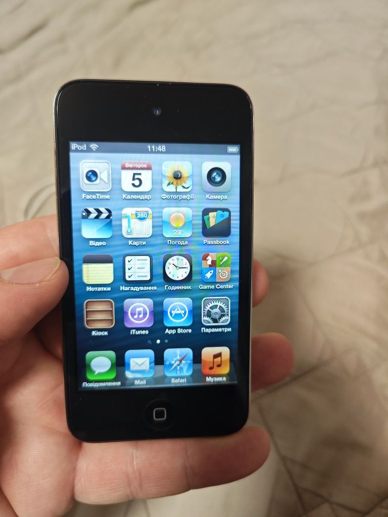 Apple A1367 iPod Touch 4Gen 16Gb black