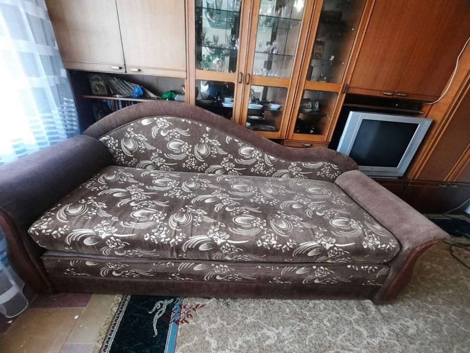 Продам гарний диван