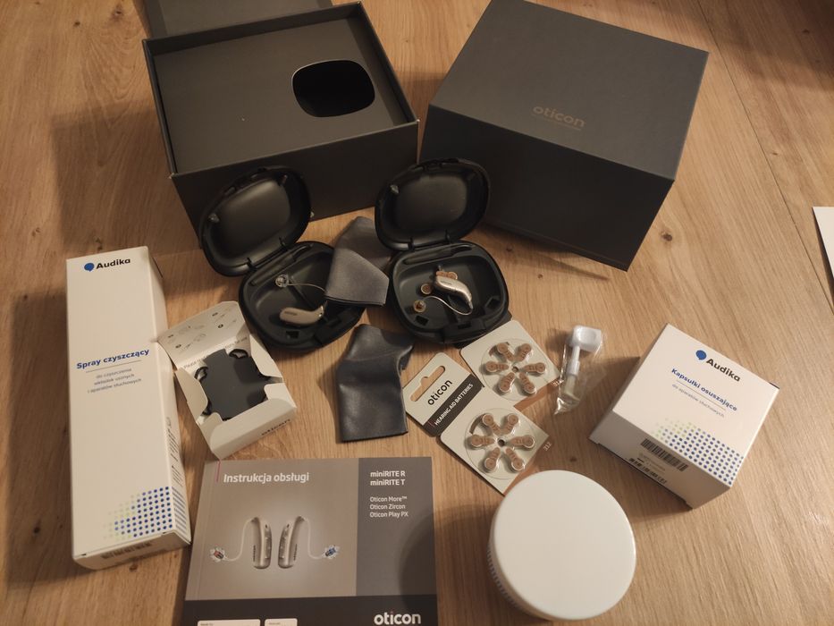 Aparat słuchowy Oticon Zircon 1 Mini Rite T - komplet