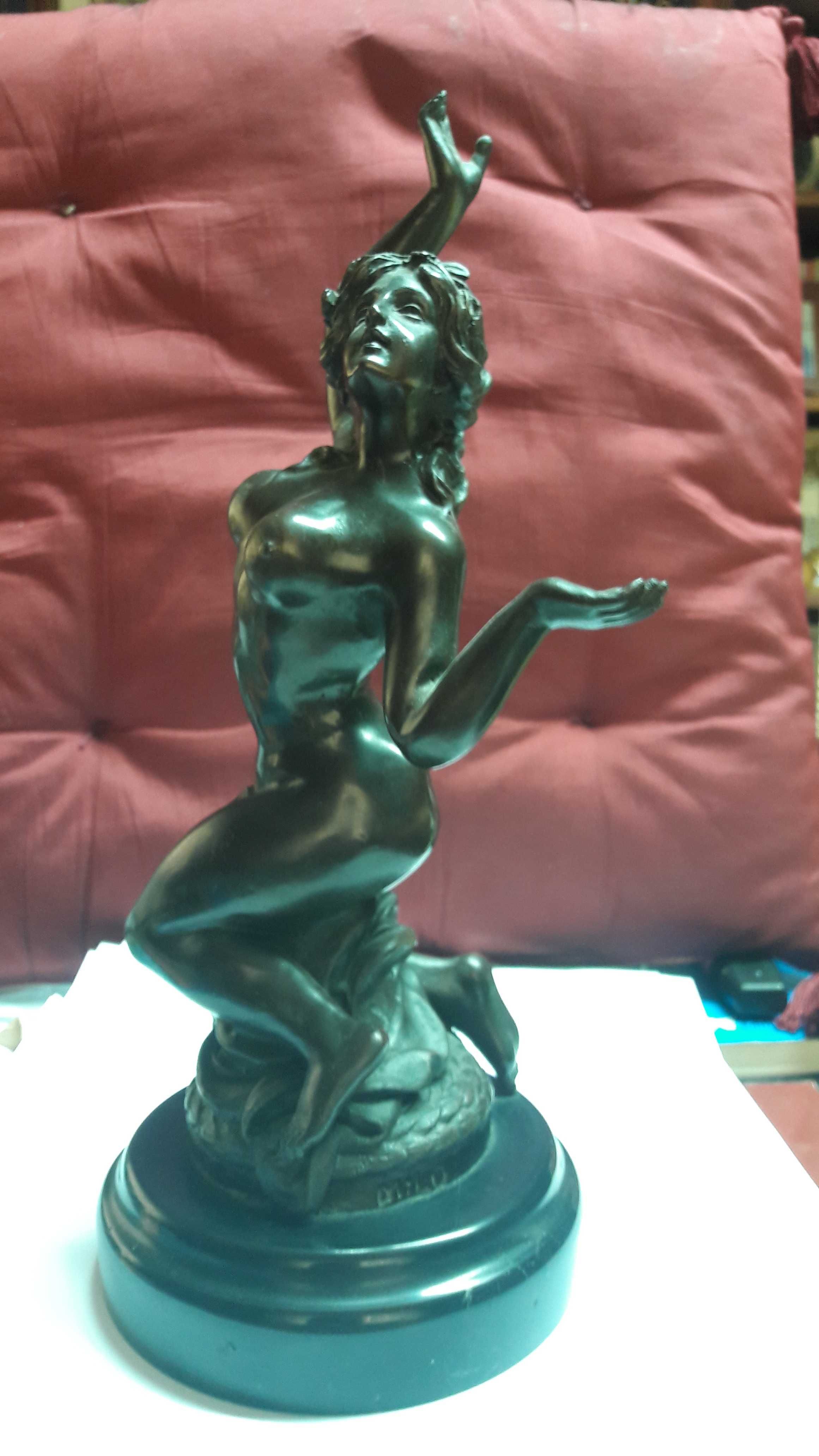 Escultura em Bronze