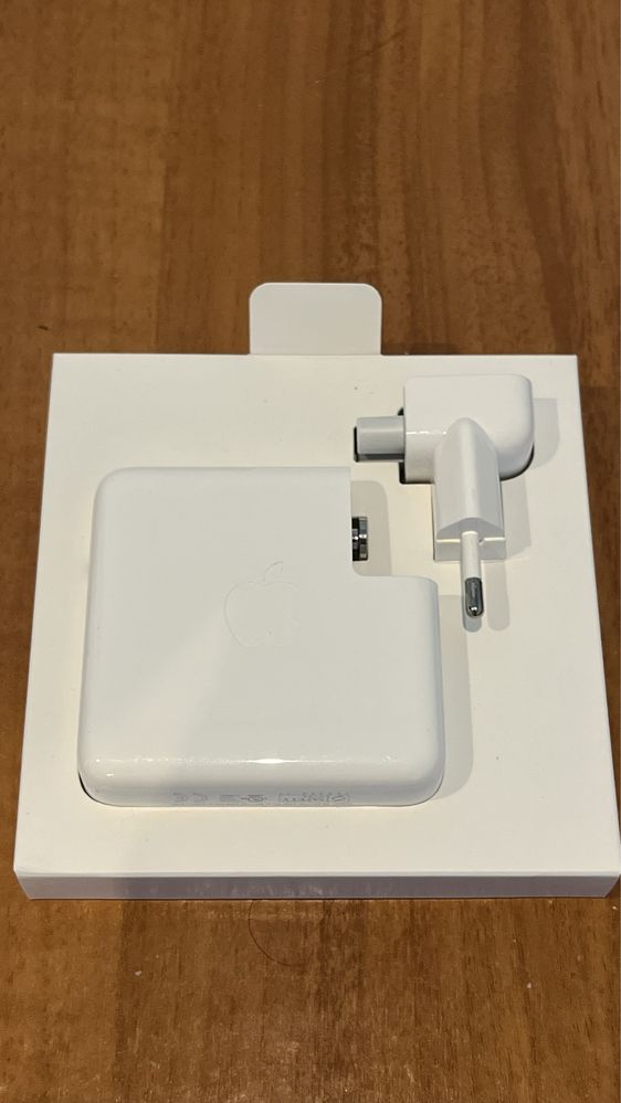 Apple Power Adapter 61w USB-C