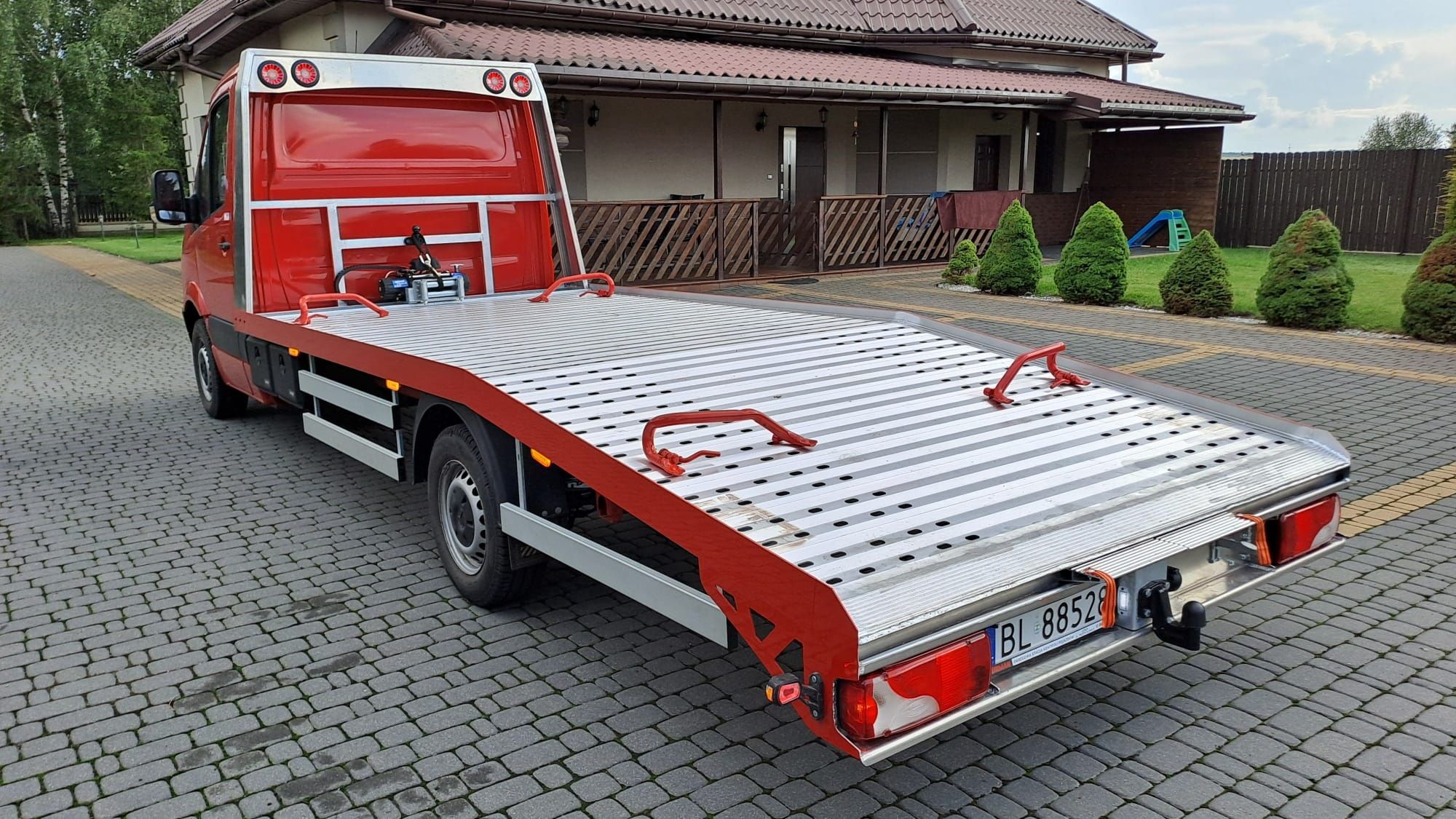 Mercedes sprinter autolaweta laweta pomoc drogowa zamiana