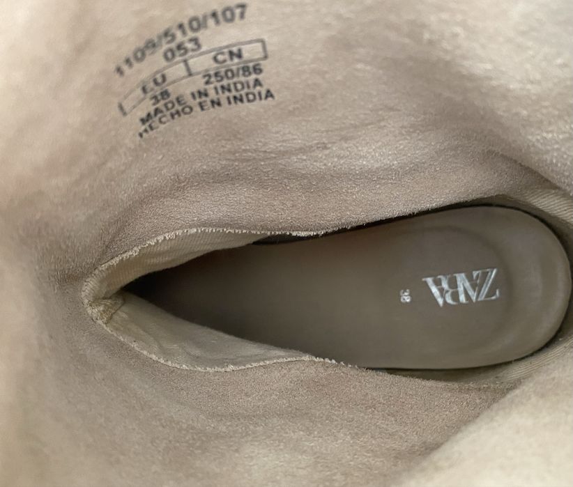 Замшеві ботильйони ZARA Soft