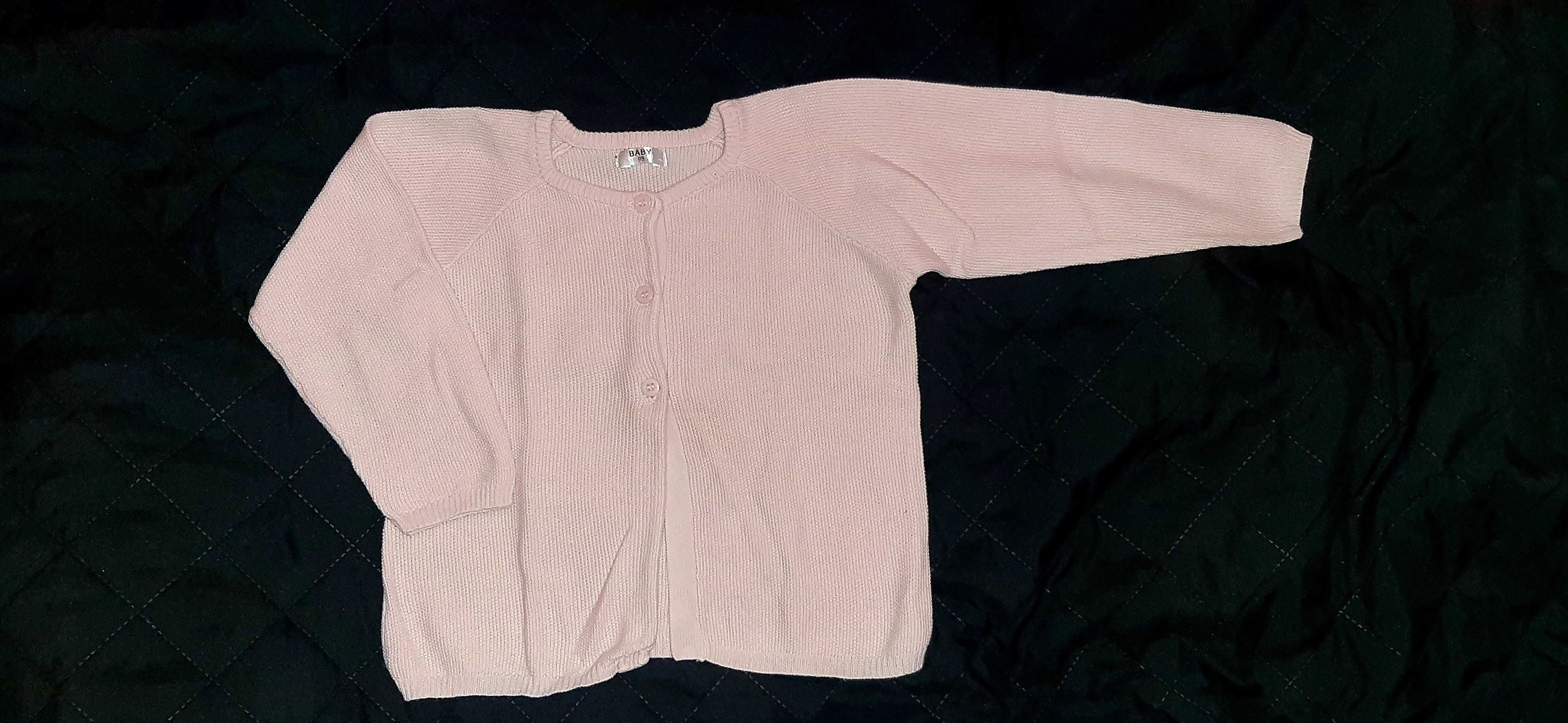 sweterek różowy 98