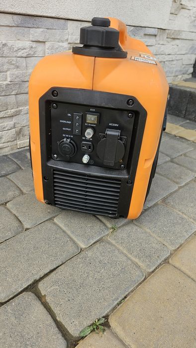 Agregat prądotwórczy inwenter IMPAX 1000W 230V