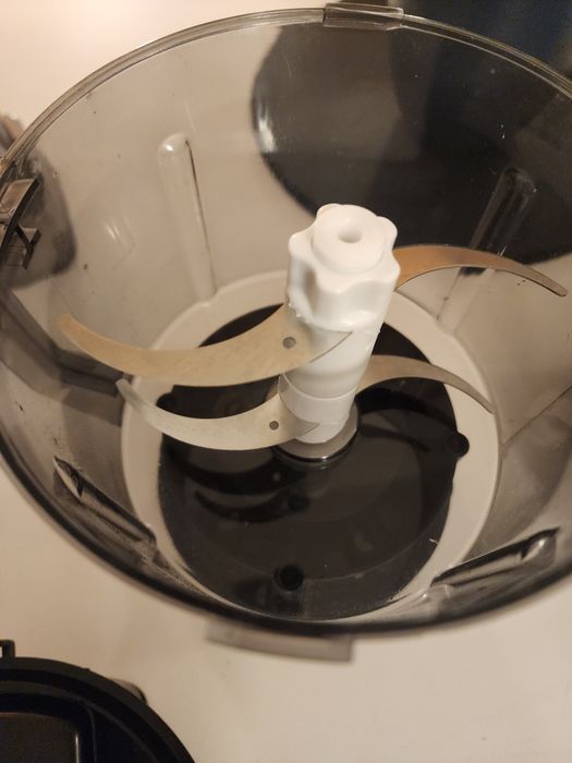 Multiprocessador de Alimentos com moedor de grãos 9500w. ÓTIMO ESTADO!