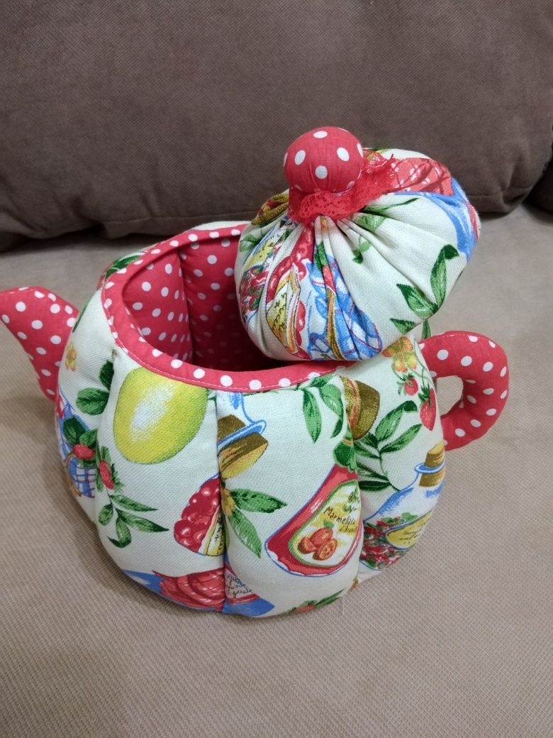 Продам конфетницу.Хенд мейд.
