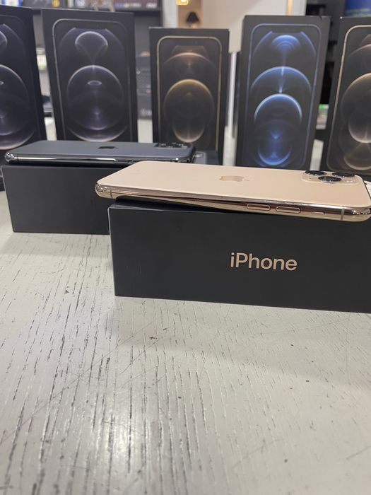 iPhone 11 PRO MAX de 256GB igual a Novo com Fatura e Garantia