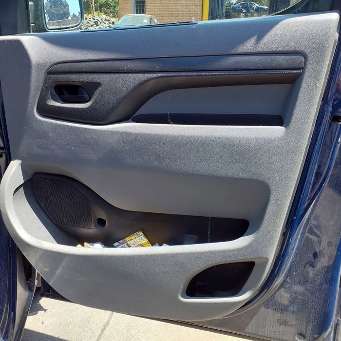 Forra porta / quartela frente direita PEUGEOT Expert