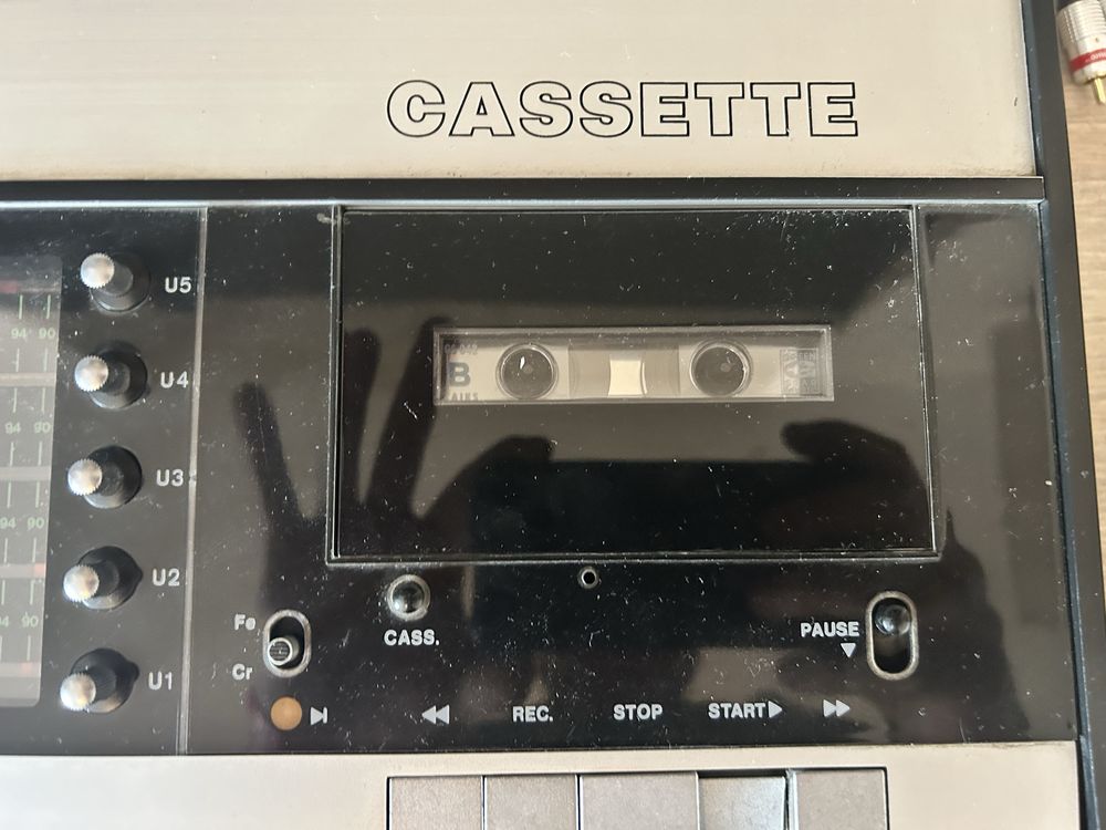 ITT stereo 5500 amplituner, kaseciak