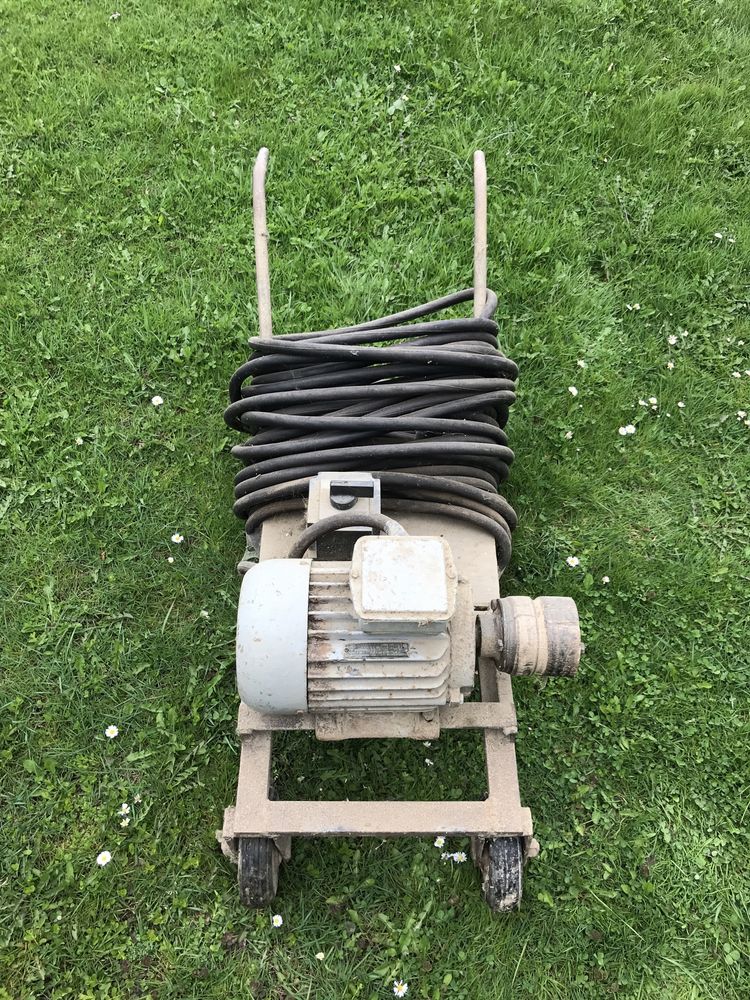 Silnik Tamel 2,2kW