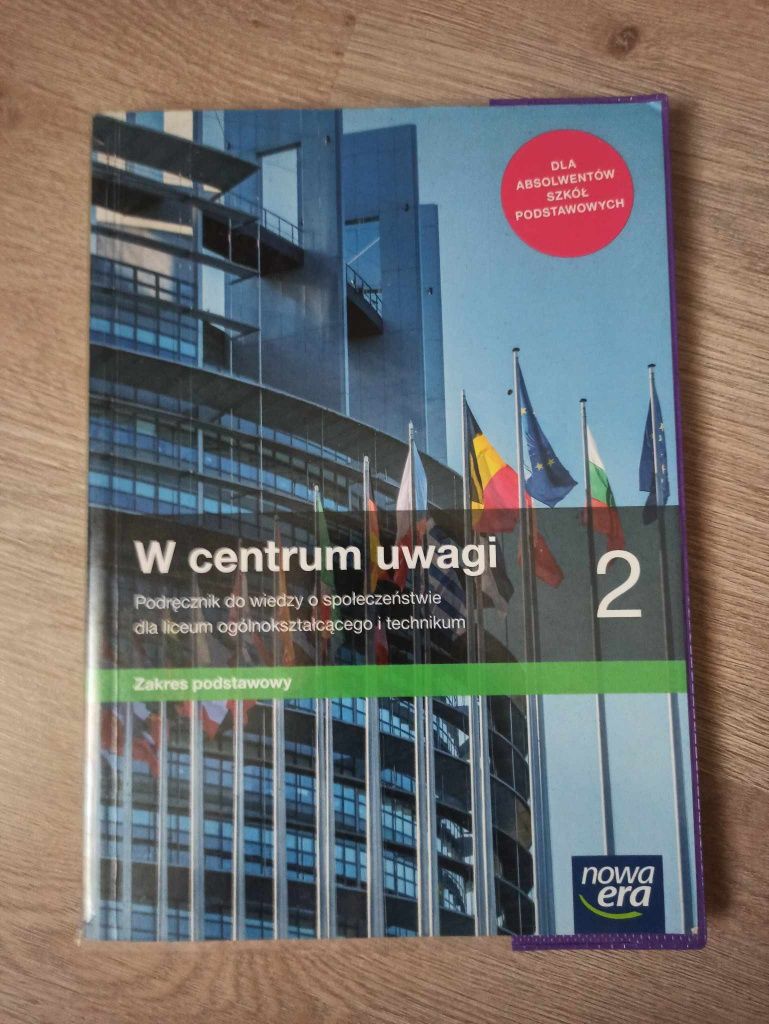 W centrum uwagi 2 podręcznik do wos zakres podstawowy