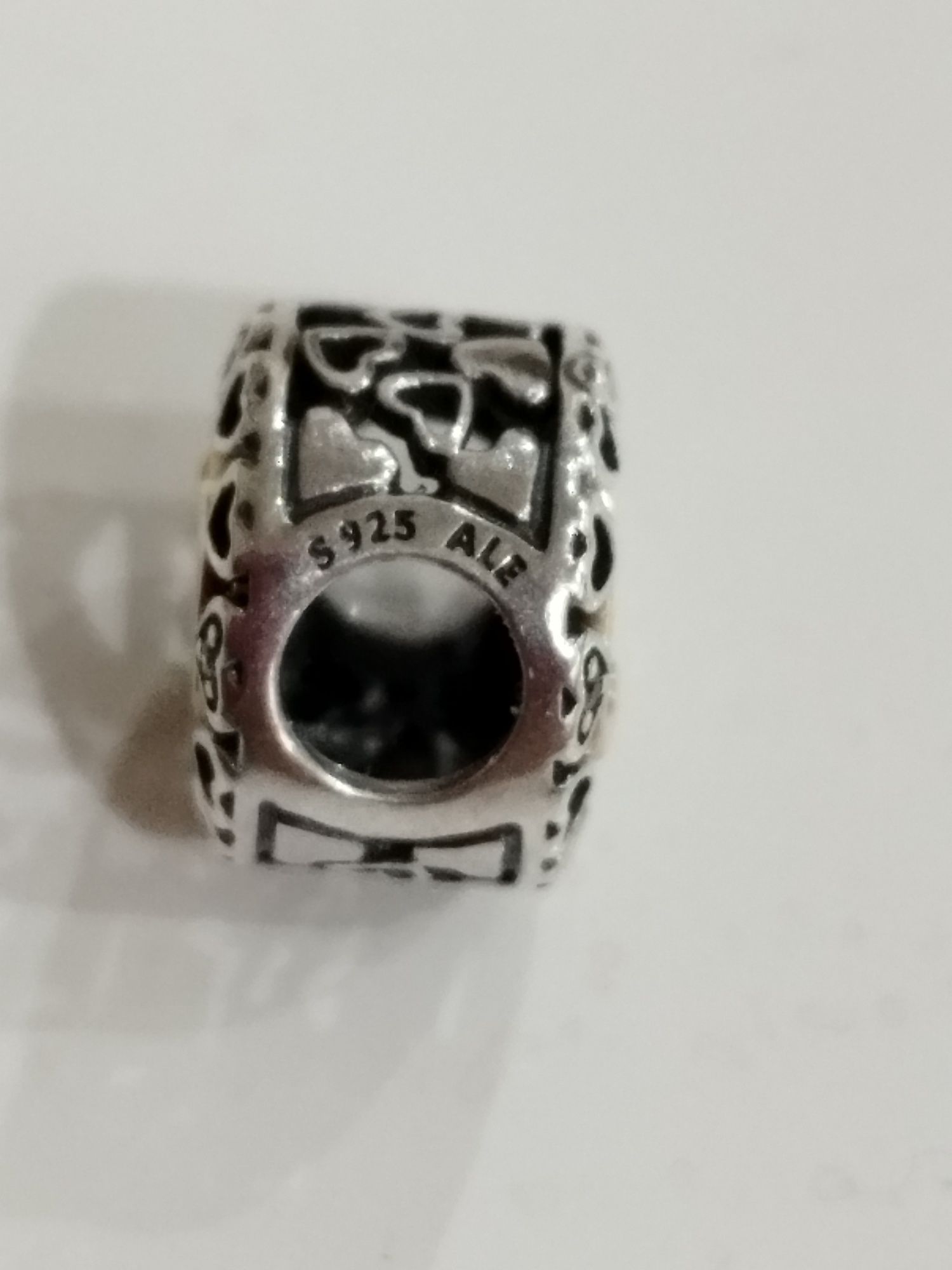 Pandora tt srebrny charms ze złotem