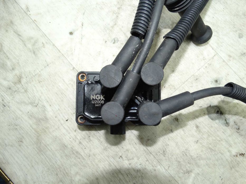 Котушка запалювання Ford C-max/Fiesta/Focus/Mondeo 1.6-2.0 U2008