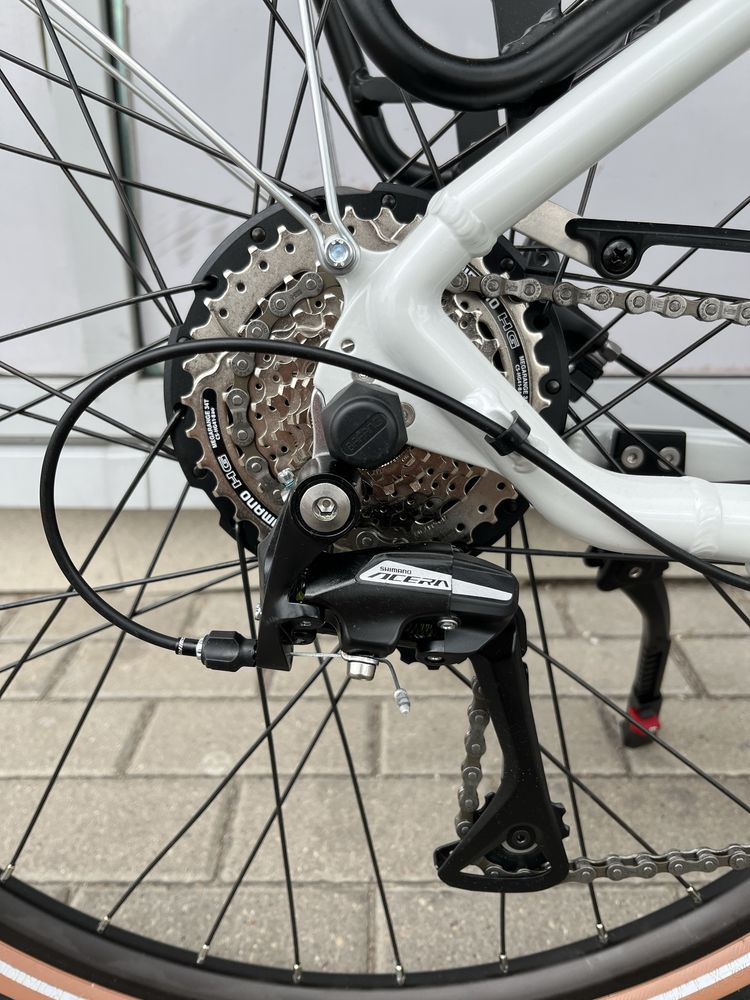 Rower elektryczny Kross Trans Hybrid 1.0 522 Biały