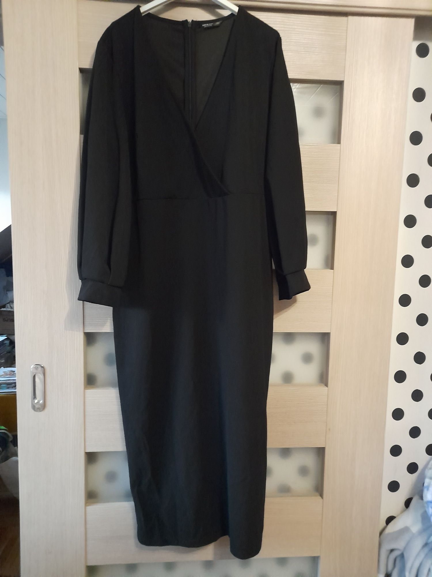 Czarna kopertowa elegancka sukienka czarna kopertowa shein Xl 42