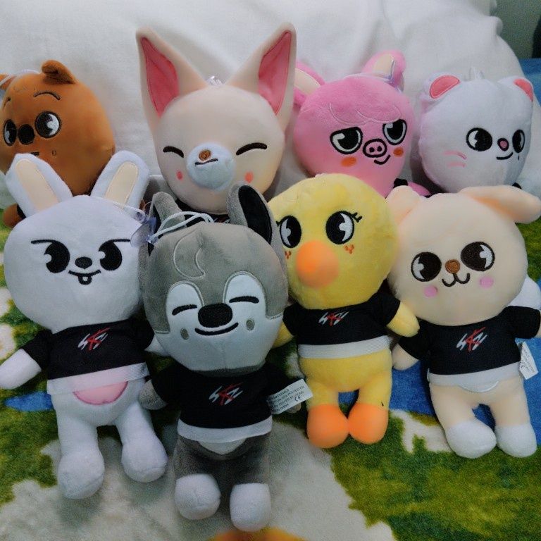 Игрушки Stray kids skzoo