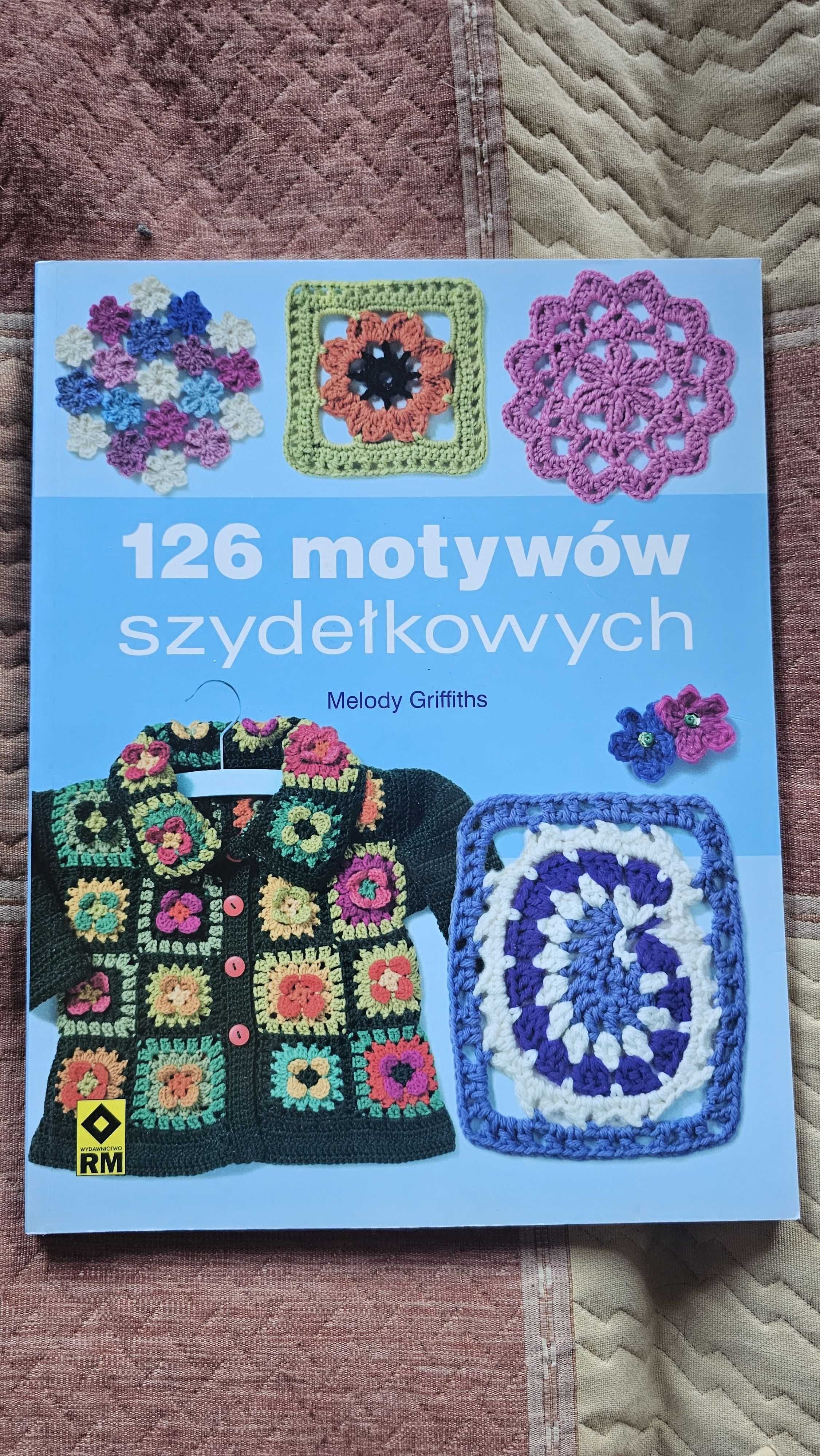 AT 126 motywów szydełkowych Melody Griffiths SPIS treści
