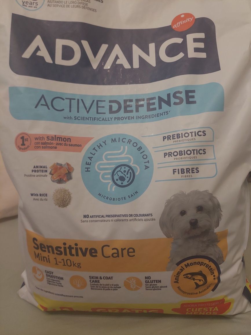 Ração cão mini Advance Salmão- 4,5kg