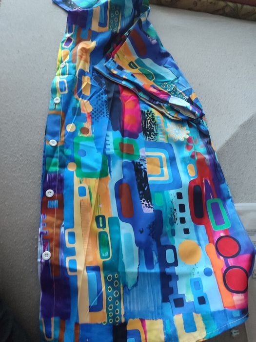 Яркая блузка под любой образ