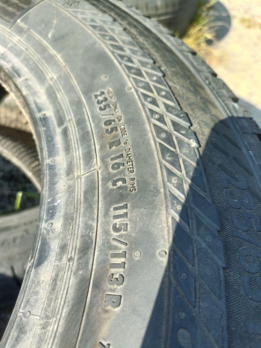 B001, 235/65r16C Continental VanContact4season z końca 2020r 6mm