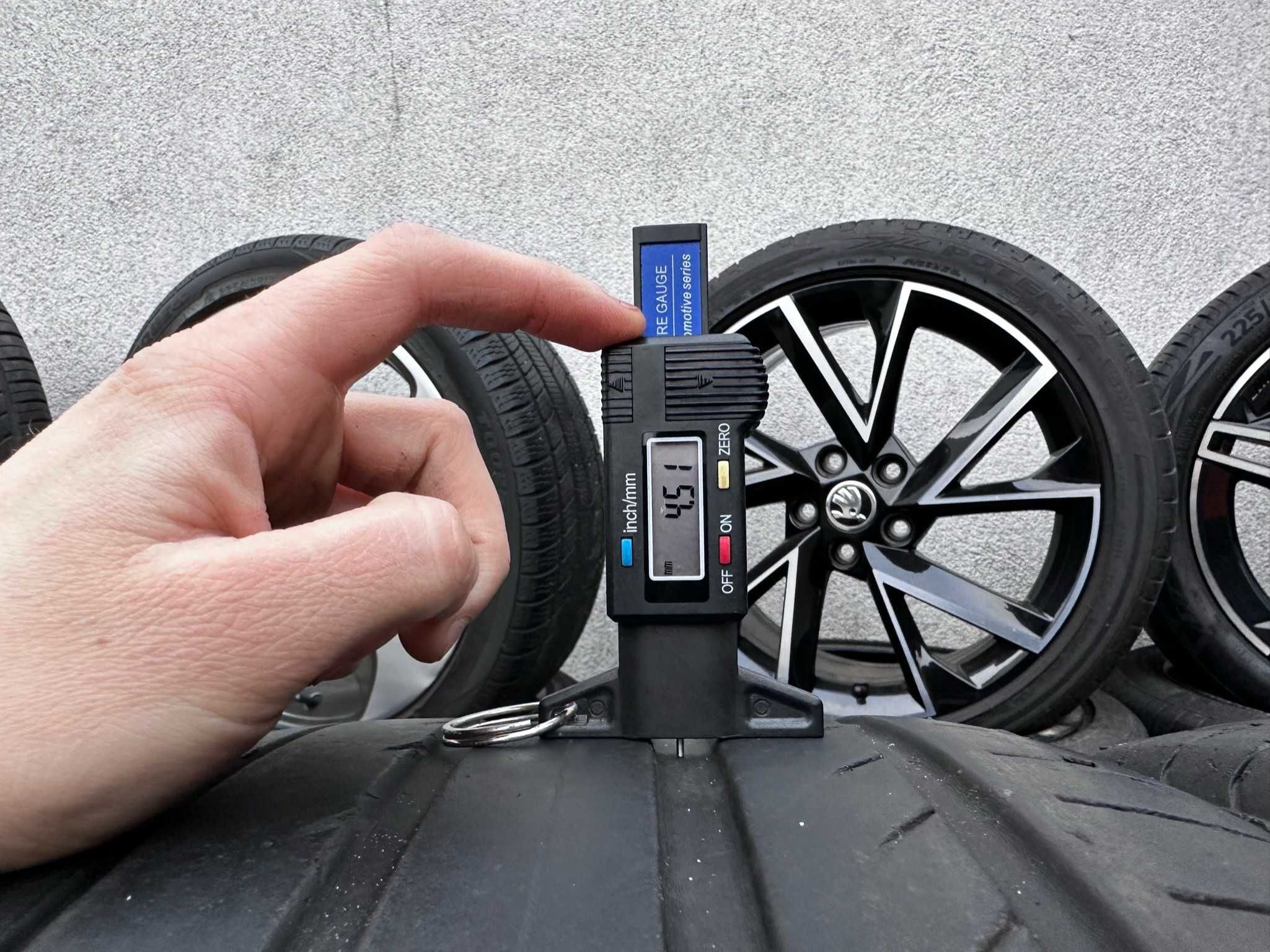 2X Opony letnie SUV 275/45R20 110Y XL YOKOHAMA ADVAN SPORT 4.5MM CAŁE