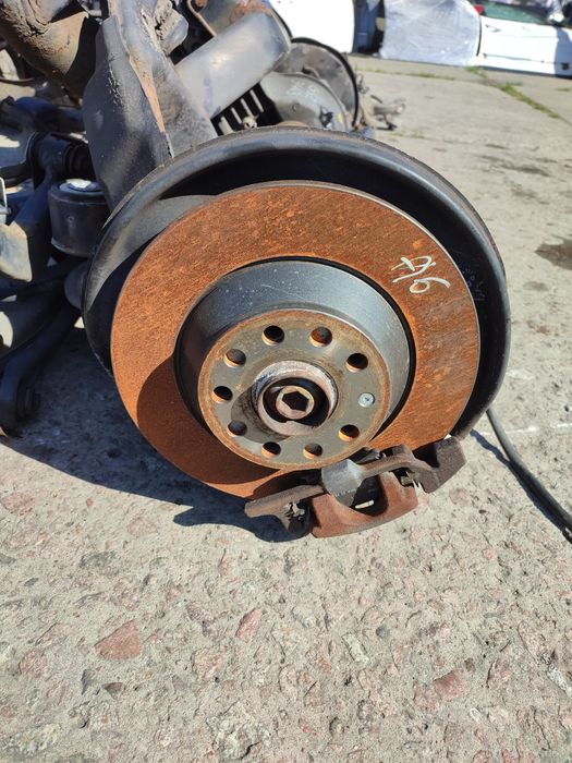 Диски гальмівні Ауді А6 С6 4×4 стан нових диски тормозние Audi A6 C6