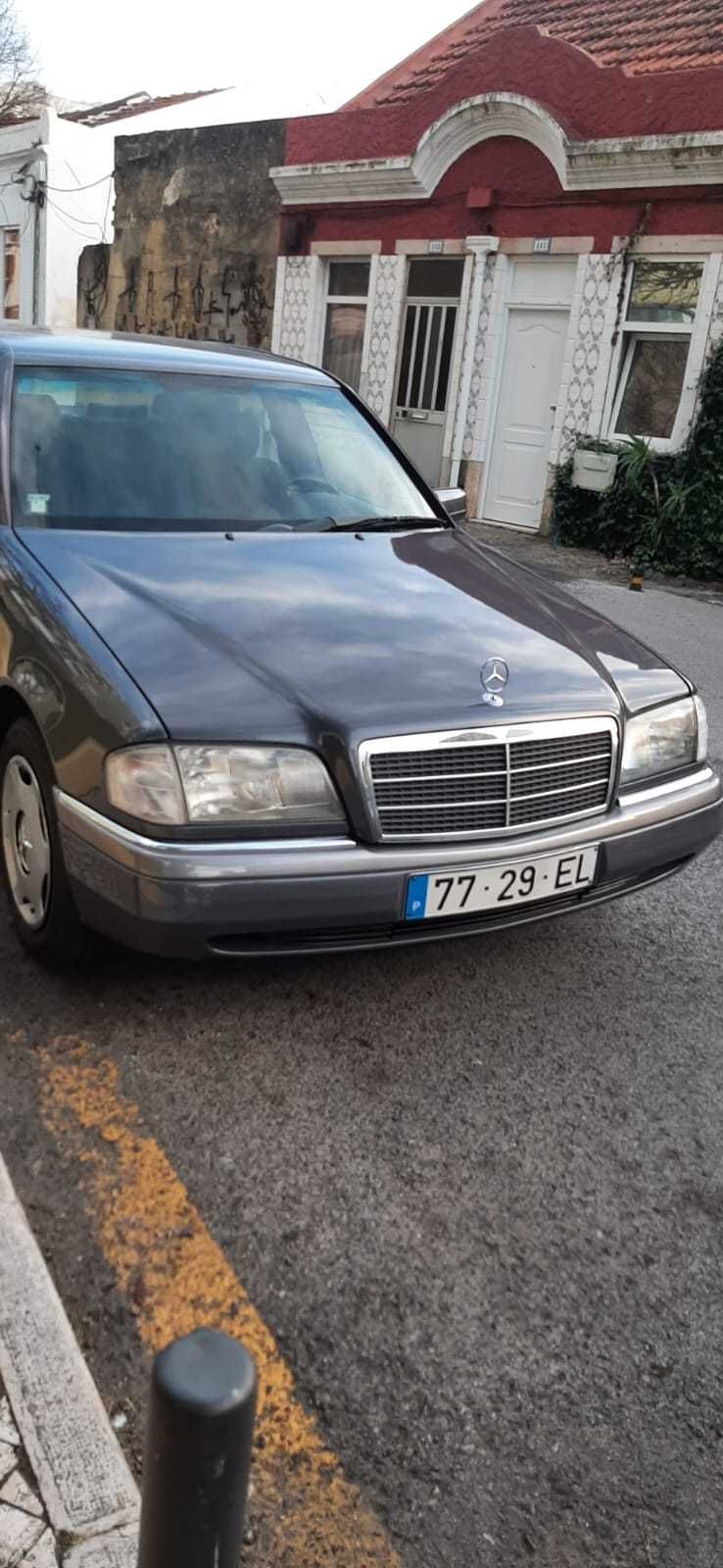 Mercedes-Benz C180 Elegance