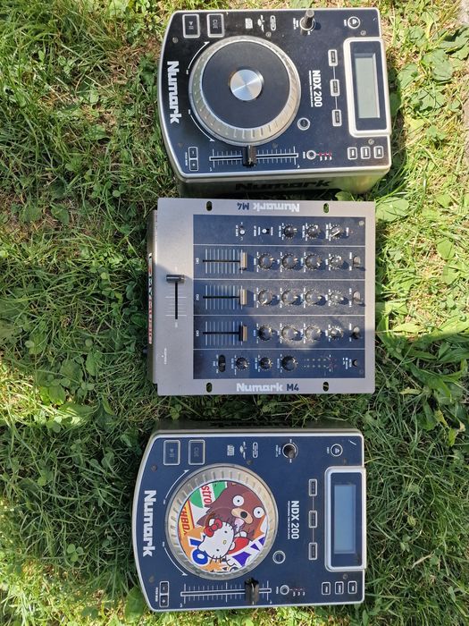 DJ Numark NDX 200