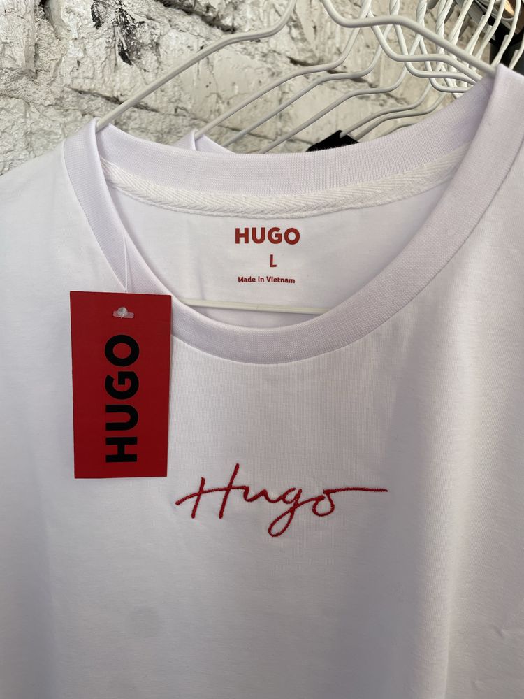 Мужская белая черная футболка Armani Guess Hugo Boss размер М-XL