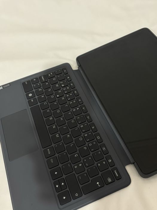 Tablet LENOVO Tab P11 2nd Gen + Capa Teclado + Pen