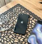 iPhone SE 2022 czarny | Stan idealny | 64 GB