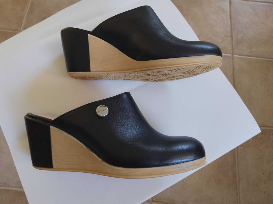 Ryłko klapki na koturnie 36 skóra naturalna NOWE