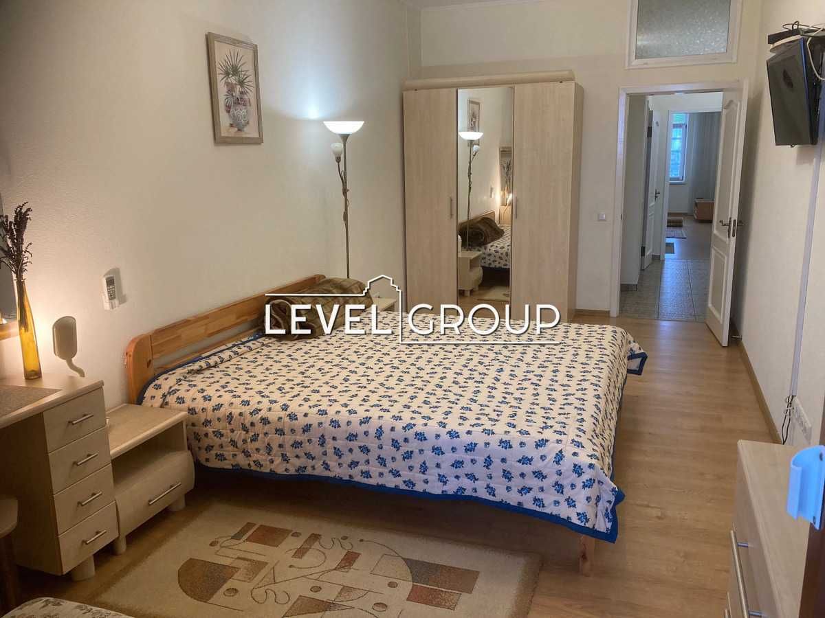 БЕЗ% .Продаж 2 к. кварт. 83 м. вул. Коновальця 36- м. Печерська 10 хв.