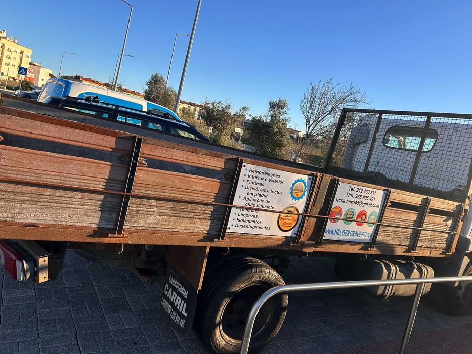 Nissan Cabstar 3.0 TD 35.13 SE/2 - Usado - 2005