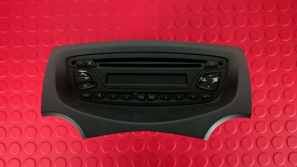 Radio [Ford KA (RU8)]