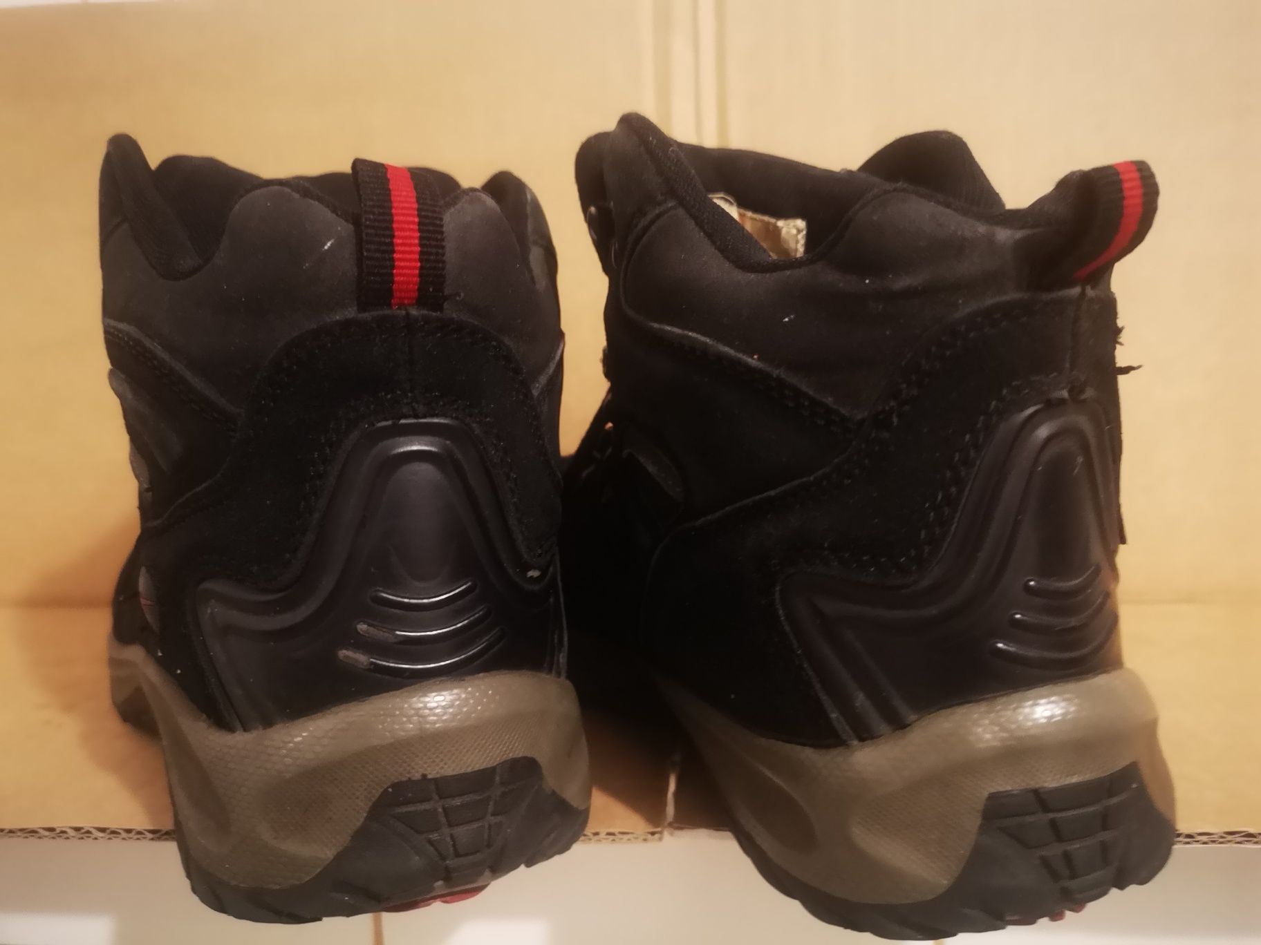 Buty sportowe HKR Trekking 38
