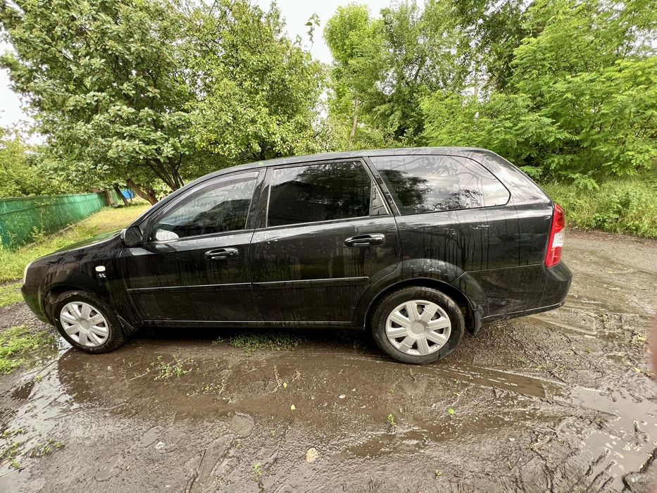 Шевроле лачетти 1.8 сед