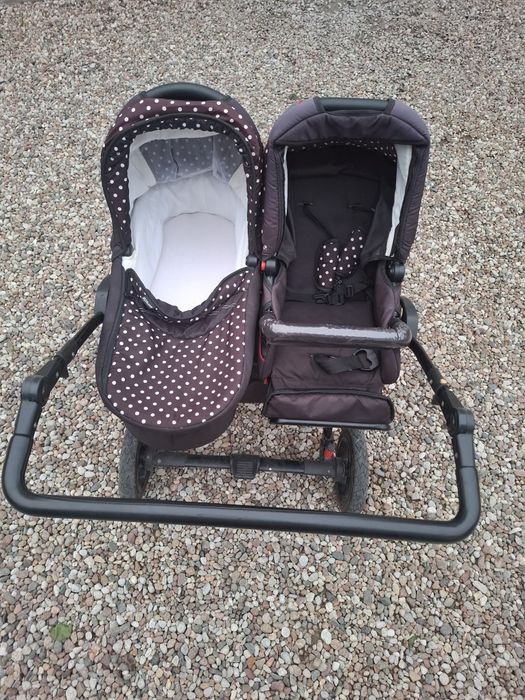 Wózek bliźniaczy rok po roku