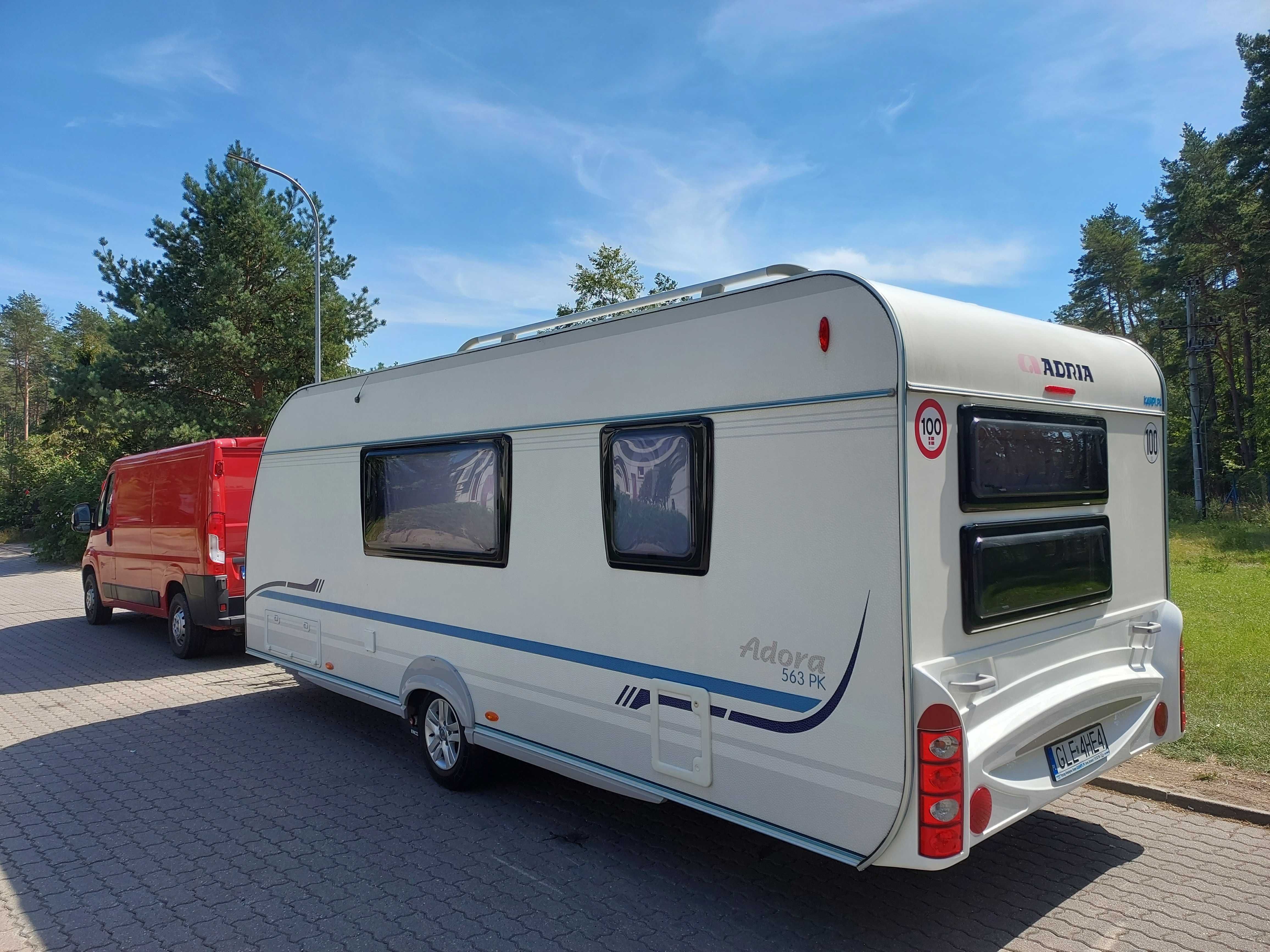 Adria Adora 563PK, doposażona