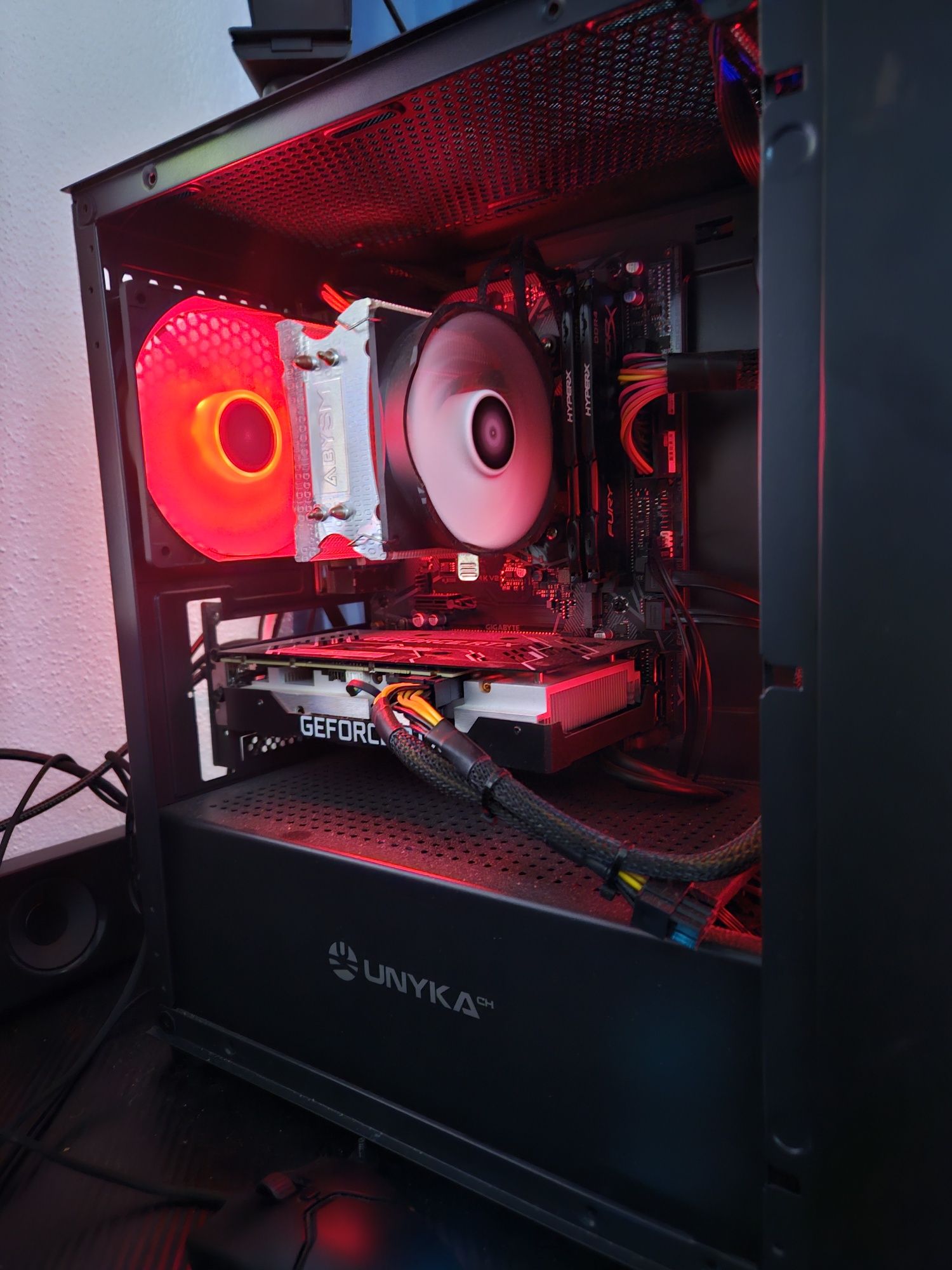 Torre gaming nova