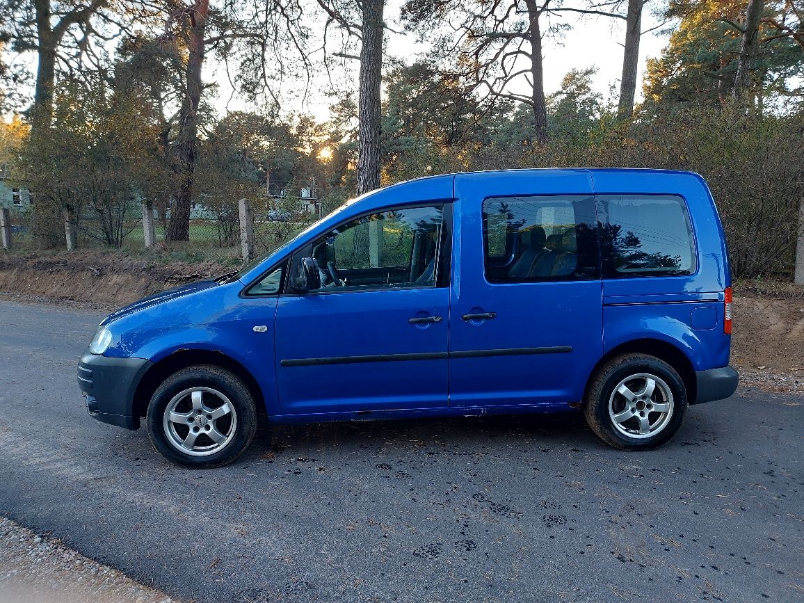 Volkswagen Caddy 1.6 + LPG