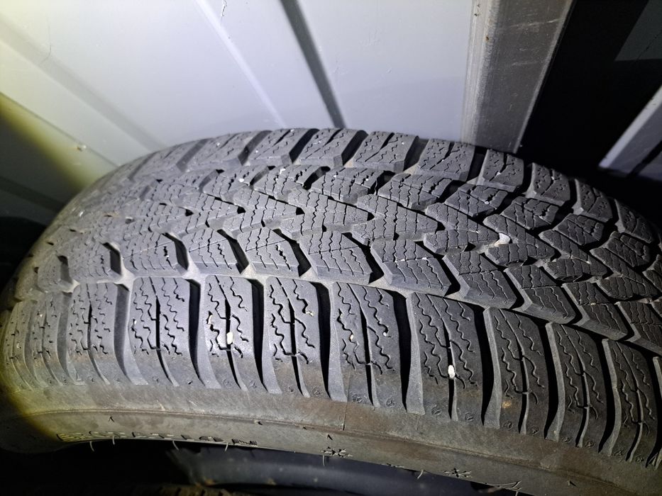 Całe koła zimowe do 175/65R15+czujniki ciśnienia bardzo dużo bieżnika