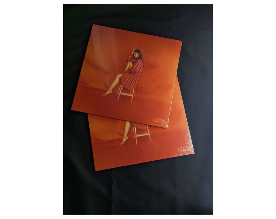 Leon Leon vinyl records