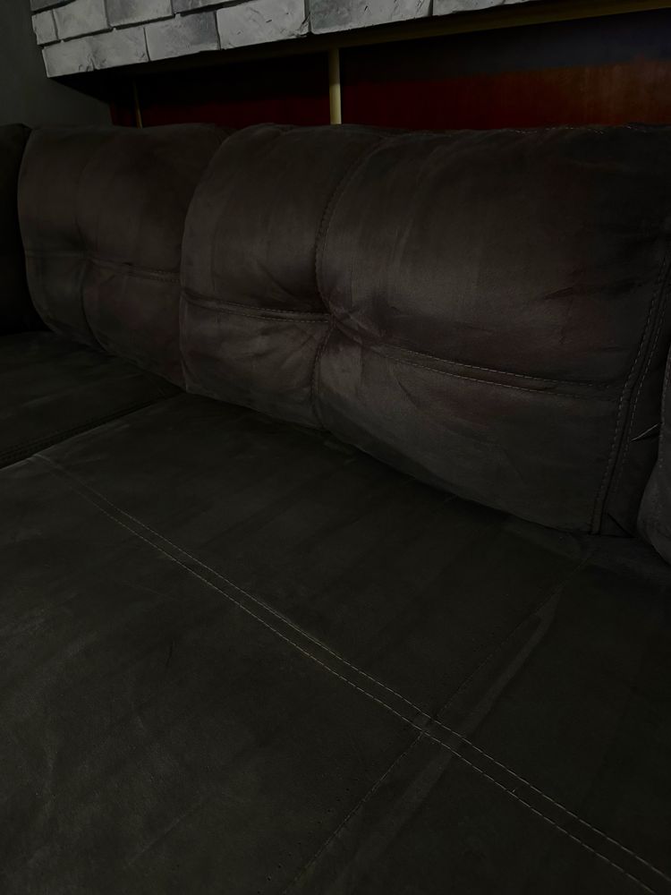Sofa narożna rozkładana z funkcją spania – bardzo wygodna!