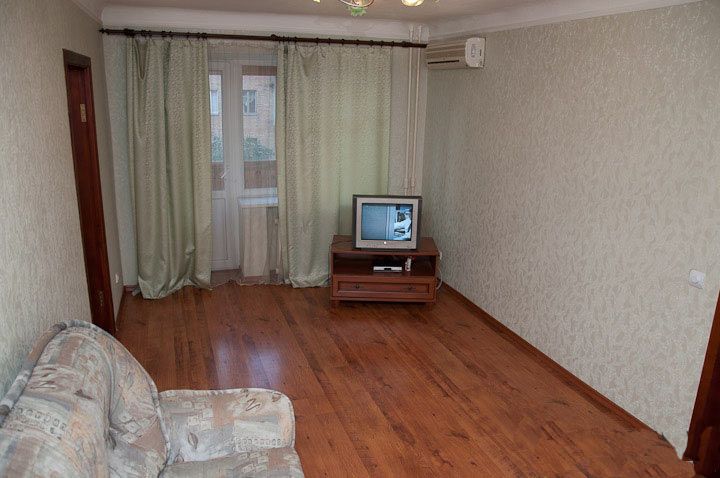 2-кімнатна квартира на Святошино.