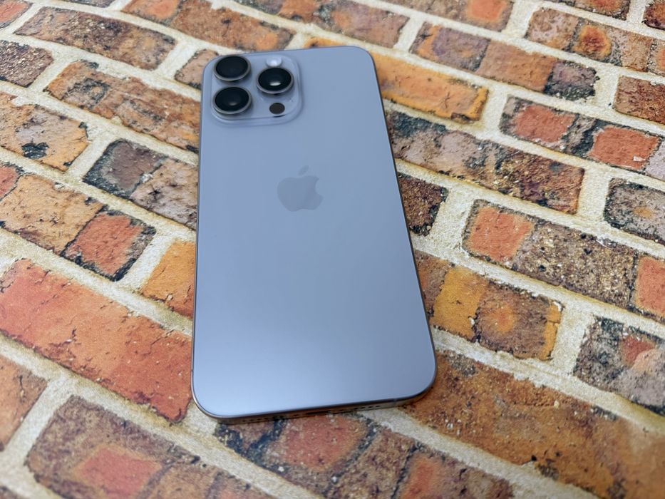 Iphone 15 Pro Max 256gb neverlock Global Natural Titanium 840$