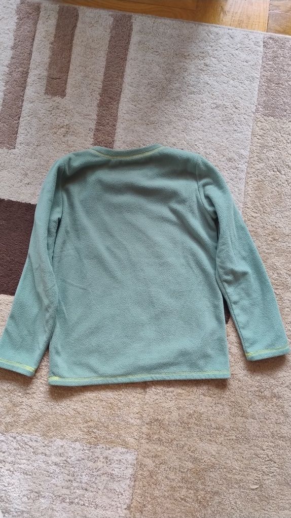 Bluzy grubsze  r. 134